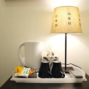 https://the-lion-head.cambridgehotelsuk.com